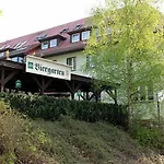 Guest house & Gruenhof